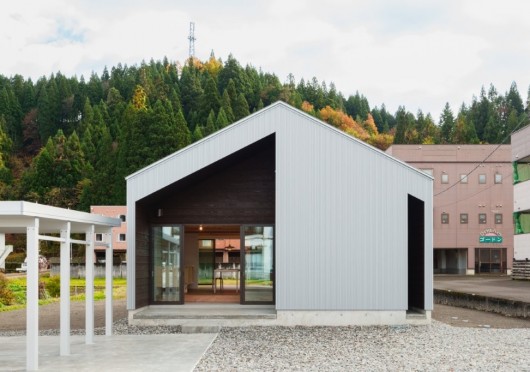 十日町市上山の住宅01